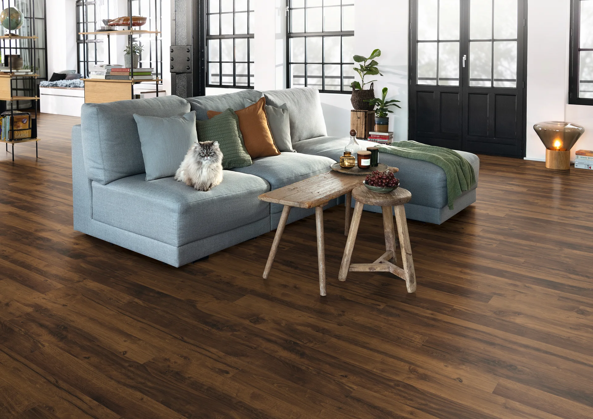 Parchet Laminat EGGER EL2033 Stejar Hunton închis 8 mm - imagine 3